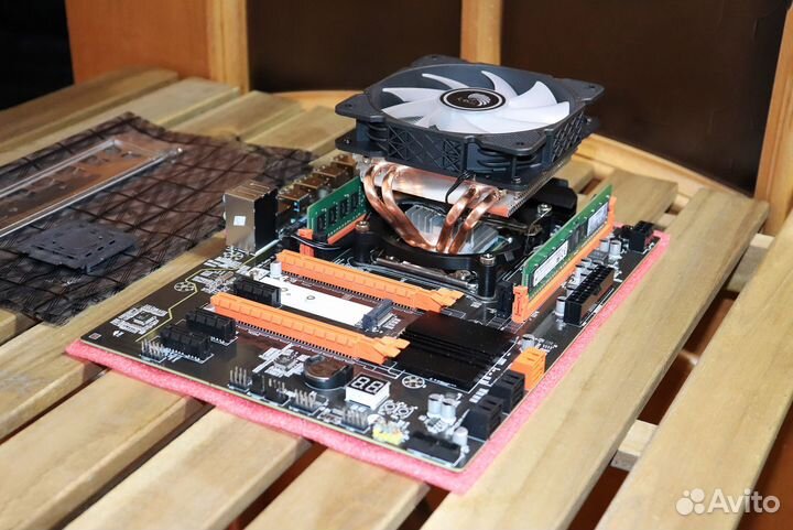 16 потоков + New LGA 2011-3 + 16GB DDR4 + Кулер