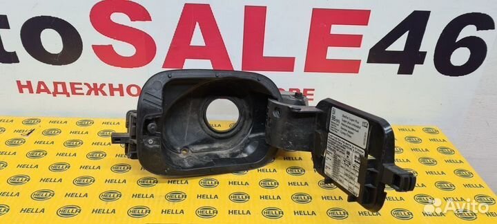 Лючок бензобака Skoda Octavia A7