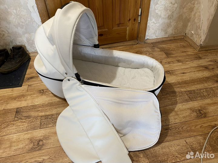 Коляска для новорожденных 2в1