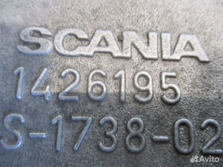 Кронштейн кабины левый Scania 1426195