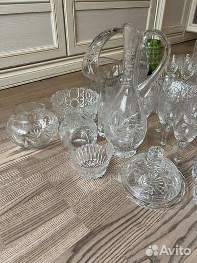 Посуда из хрусталя и стекла