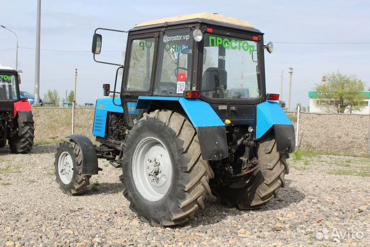 Трактор МТЗ (Беларус) 920, 2011