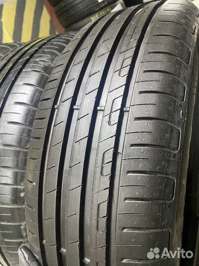 Goodyear EfficientGrip Performance 205/60 R16