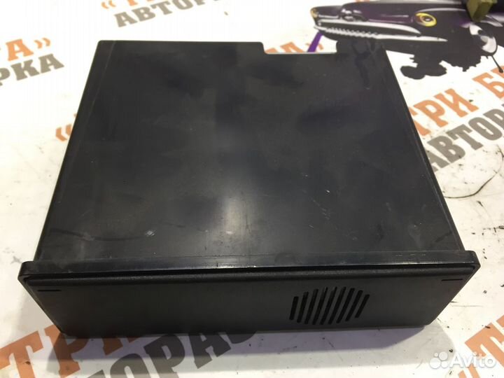 Ауди А6 Усилитель магнитолы