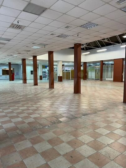 Торговая площадь, 1650 м²