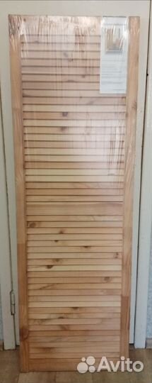 Дверь жалюзийная новая
