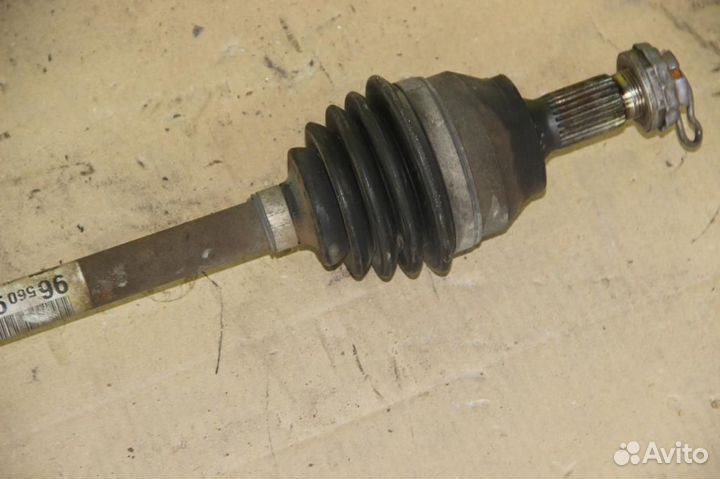 Привод передний левый Peugeot 207