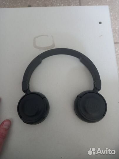 Беспроводные наушники jbl t450bt