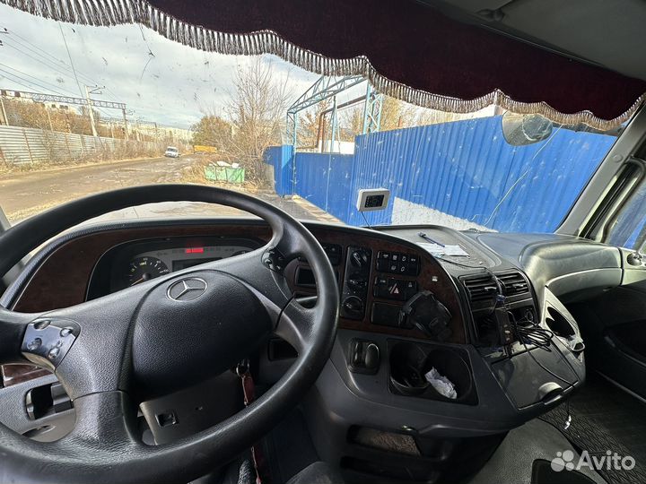 Mercedes-Benz Actros 1846 с полуприцепом, 2008