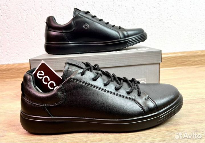 Кроссовки Ecco современные