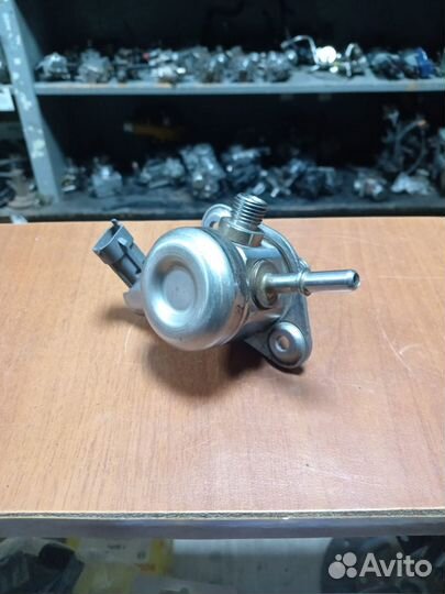 Тнвд Ford EJ7E-9D376-CA