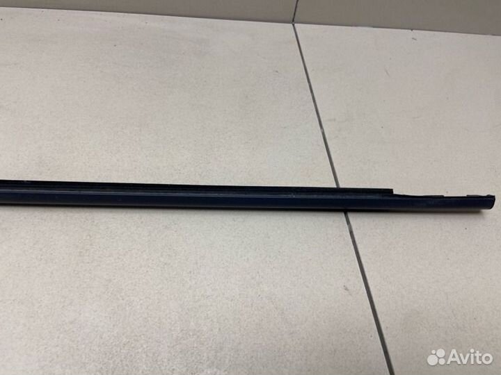 Накладка стекла наружная задняя правая Hyundai