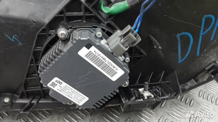 Фара правая Mazda CX-7