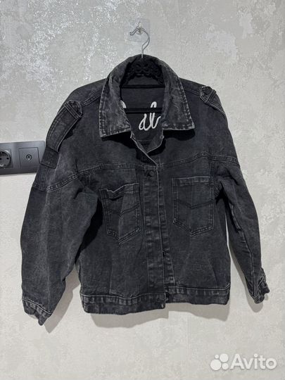 Джинсовая куртка