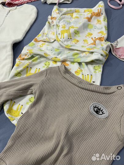 Пакет вещей на девочку с рождения