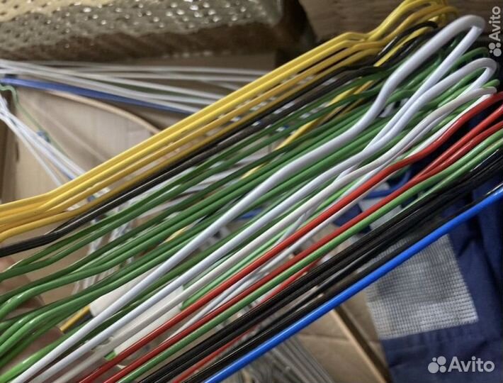 Плечики железные