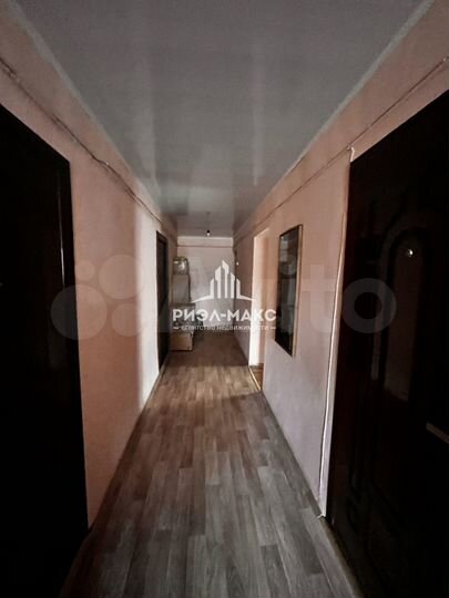 Комната 11 м² в 4-к., 2/5 эт.