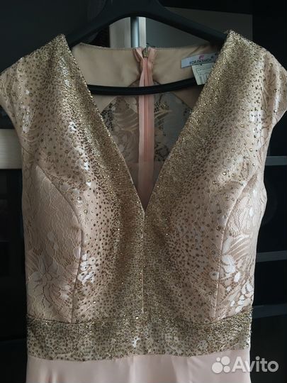 Платье вечернее