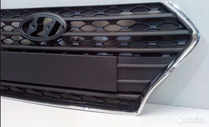 Решетка радиатора Hyundai Solaris 2 2017-2020