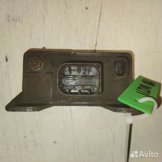 Реле свечей накала Mercedes-Benz W211