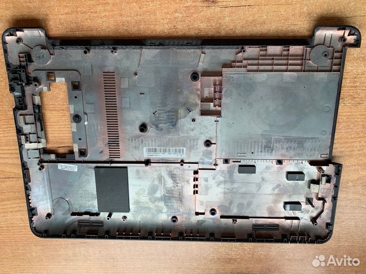 Поддон для ноутбука Asus x556