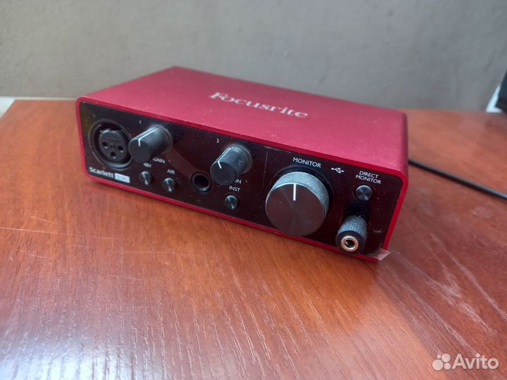 Аудиокарта Focusrite Scarlett Solo 3rd gen