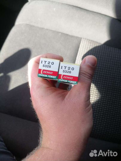Свечи зажигания иридиевые denso IT20