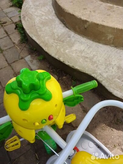 Велоколяска