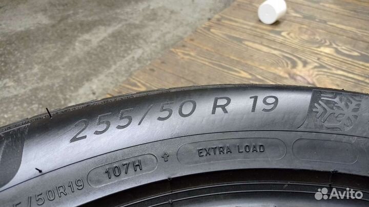 Michelin X-Ice 3 255/50 R19