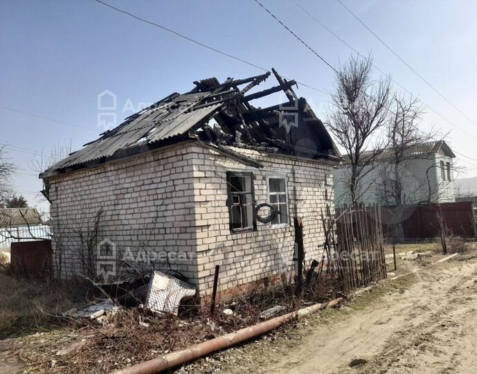 Дача 20 м² на участке 5,6 сот.