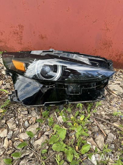 Фара правая Mazda cx-30