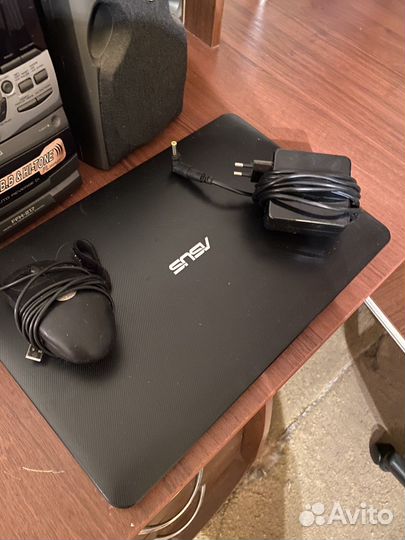 Ноутбук asus