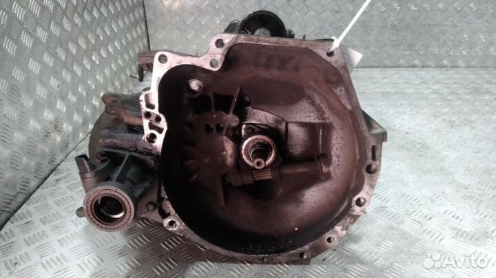 МКПП Chrysler Voyager 4 T850 2.4 2003г