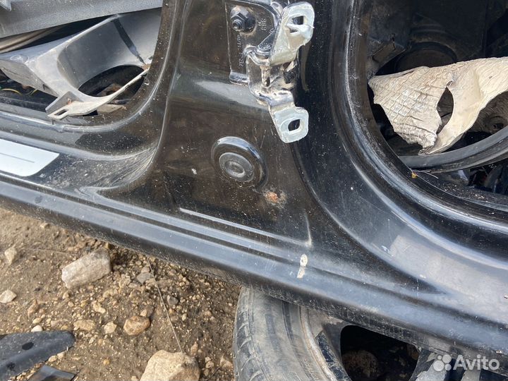 Порог передний левый Renault Logan 2