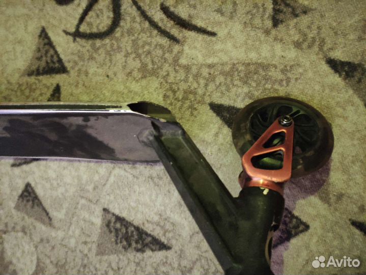 Трюковой самокат