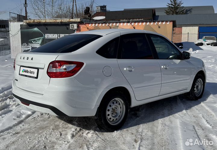 LADA Granta 1.6 МТ, 2023, 40 000 км