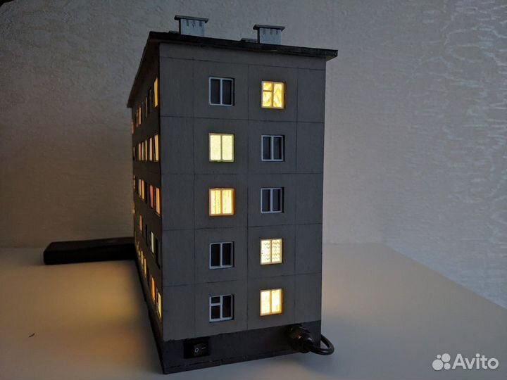 Ночник пятиэтажка