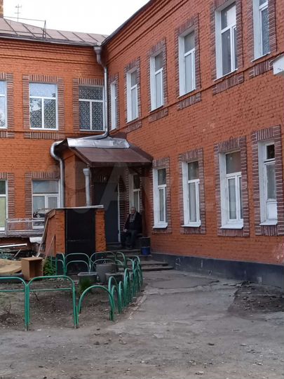 Комната 40 м², 1/2 эт.