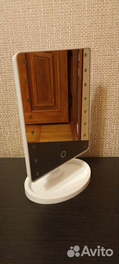 Зеркало с подсветкой