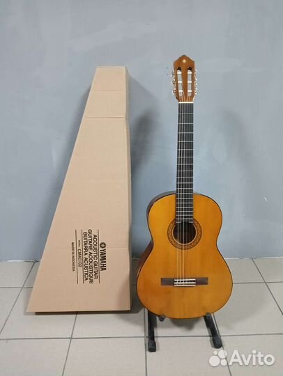 Гитара Yamaha c40