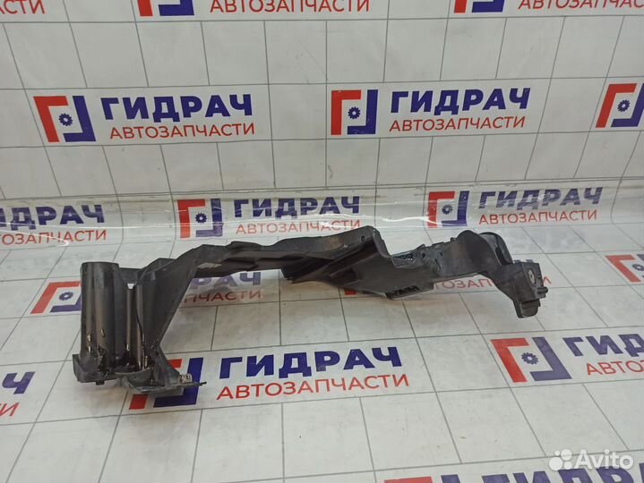 Кронштейн переднего бампера левый Renault Megane 3 622238150R