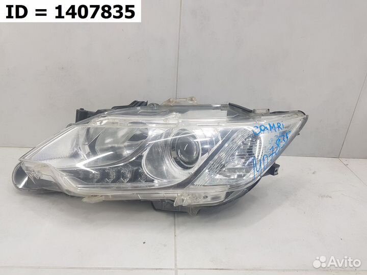 Фара левая Toyota Camry