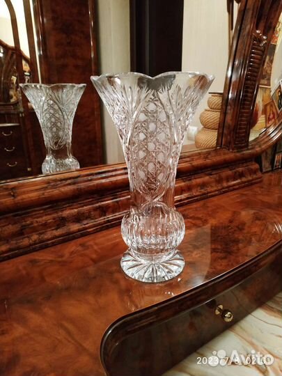 Хрустальная ваза 