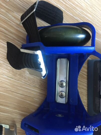 Ролики на обувь светящиеся