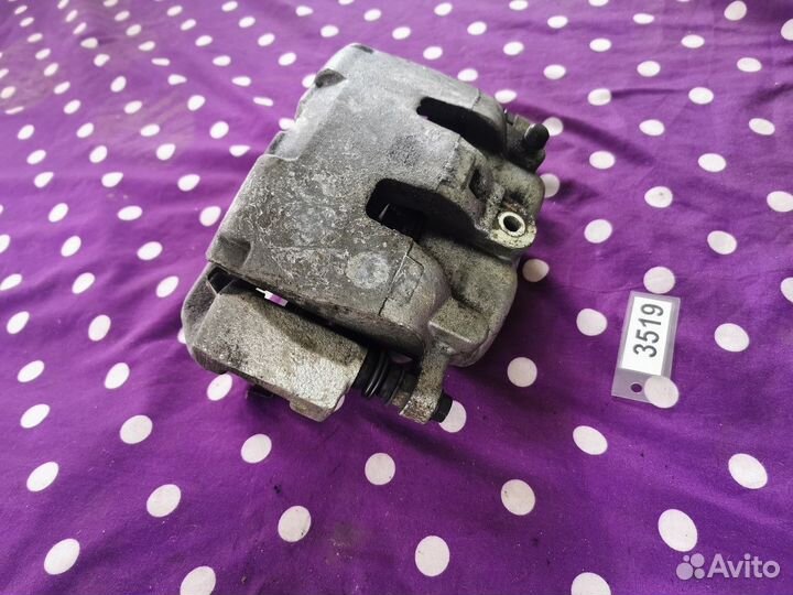 Суппорт передний левый