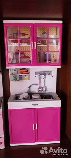 Детские игрушки кухня