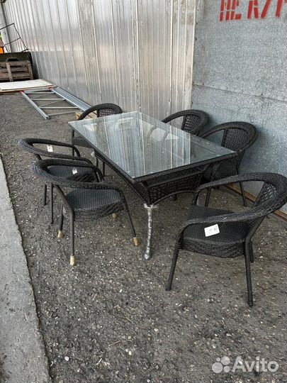 Комплект мебели из ротанга