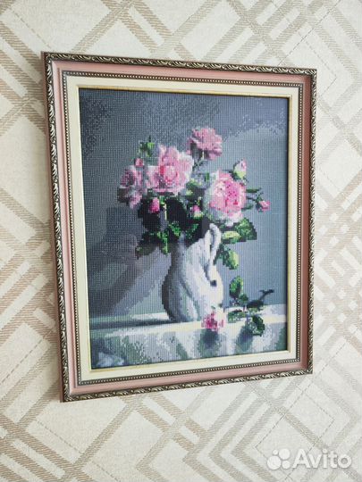 Картина ручной работы вышитая