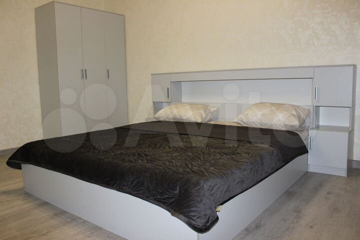 2-к. квартира, 86 м², 7/10 эт.