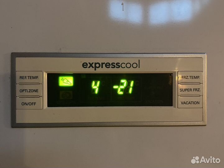 Холодильник бу LG